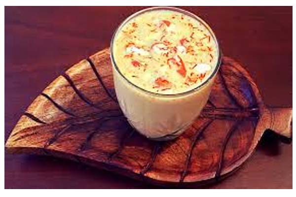 బాదం-మష్రూమ్‌‌(పుట్టగొడుగులు) సూప్‌